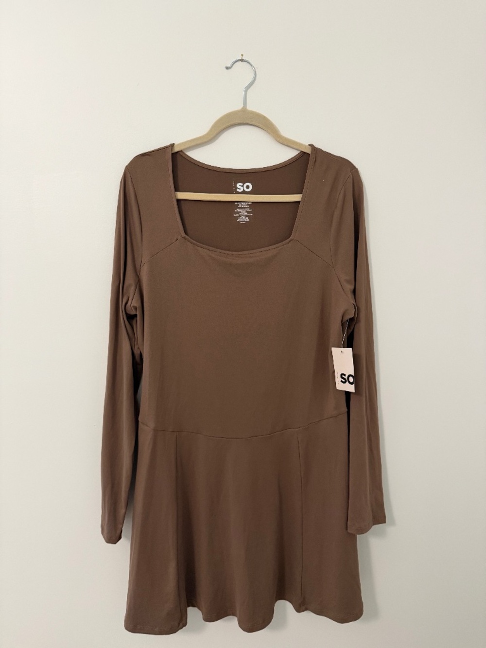 BRAND NEW: SO Dress - Size XXL
